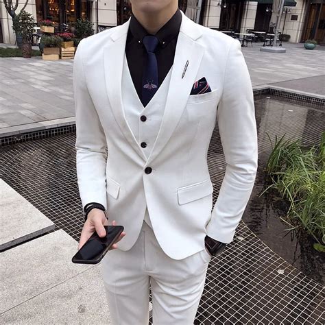 2018 Winter New White Suit Suit Mens Three Piece British Casual