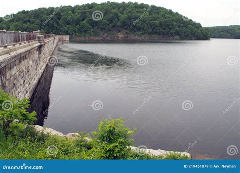 New Croton Dam And Reservoir At The Croton Gorge Park Ny Stock Image