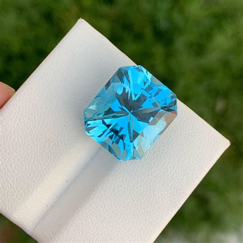 Radiantly Swiss Blue Topaz Gemstone 24 65 Carats Quality Stone Topaz