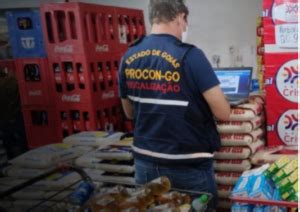 Procon Apreende Tr S Toneladas De Produtos Impr Prios Para Consumo Em