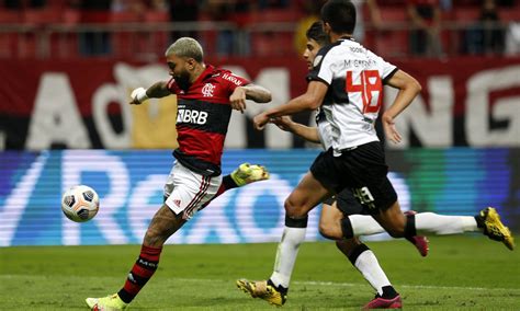 Flamengo Bruno Henrique E Gabigol Tem Mais Gols Juntos Que 14 Times Do