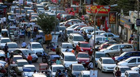 Delhi’s new parking policy: Pay to park outside homes, higher fee for ...