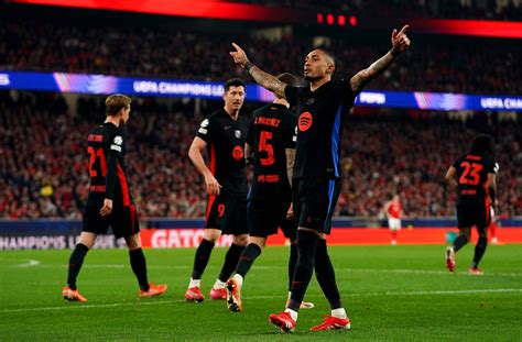 VIDEO | Barcelona venció al Benfica a pesar de la expulsión y puso un