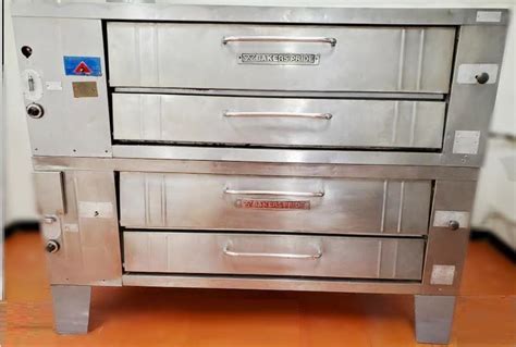 Bakers Pride Y Gas Pizza Deck Ovens Double Stacked Ovens And Ranges