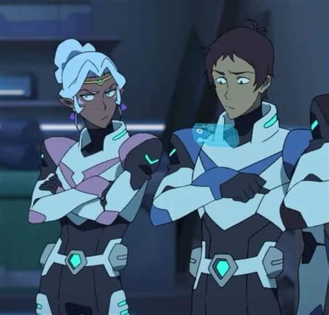 Pin By Morgyn Norine On Voltron World In Which I Live Voltron Allura