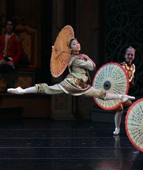 Live To Dance Chinese Dance Nutcracker Ballet Ballet Art