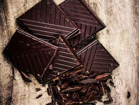 Le Chocolat Noir Est Moins Calorique Que Le Chocolat Au Lait Les