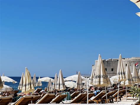 Banje Beach Dubrovnik - mudpiefridays.com