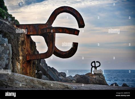 The Comb Of The Wind Peine Del Viento Sculptures Of Eduardo Chillida