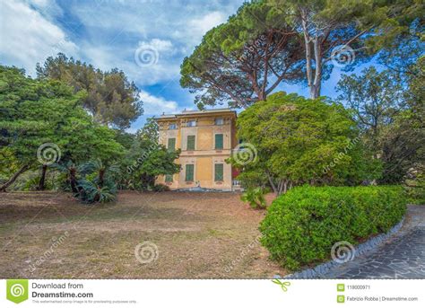 Villa Luxoro in Genoa Nervi, Near Genoa Nervi Groppallo Park, Italy ...