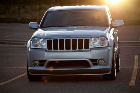 First Photos Jeep Srt8 Jeep Grand Cherokee Dropped Trucks