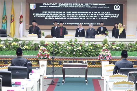 Sekdaprov Lampung Menghadiri Rapat Paripurna Istimewa Dprd Provinsi