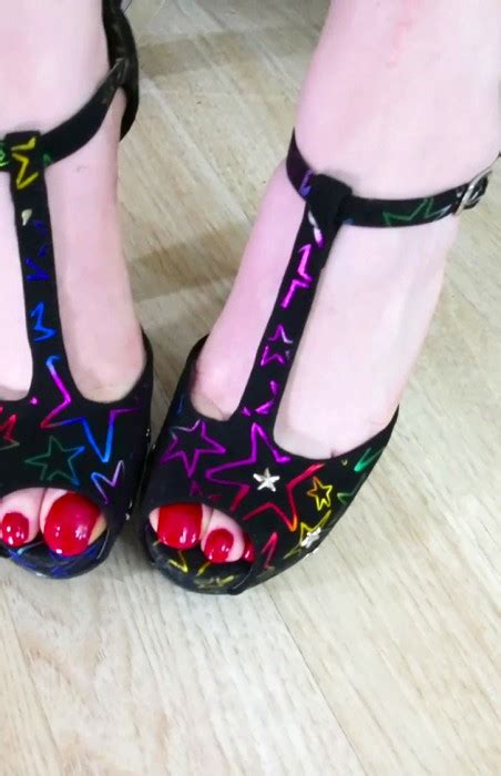 Tehray Is Wednesday Addams Her Beautiful Feet The Prettiest Amateur Feet Around