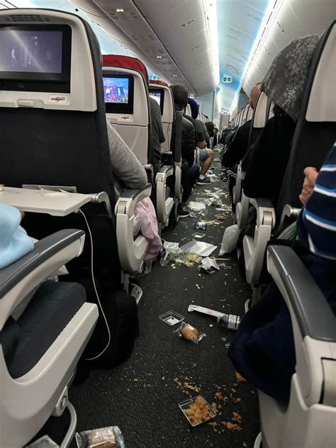 Turbulence On Air Canada Flight To Spore Sends Food Flying Passengers