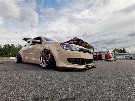 Rennen Forged R55 Alus Am Widebody VW Golf MK6