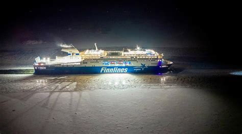 Finnlinesin Uusi Finncanopus Alus Kastettiin Naantalissa Ikkunapaikka