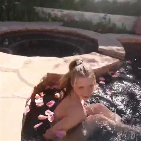 Caroline Zalog Naked Pool Strip Video Leaked New Porn Hot