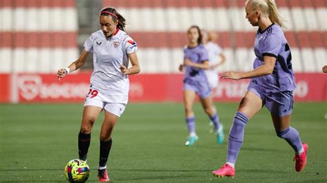 Otro Debut De Primera La Cordobesa Alba Cerrato Debuta Contra El Real