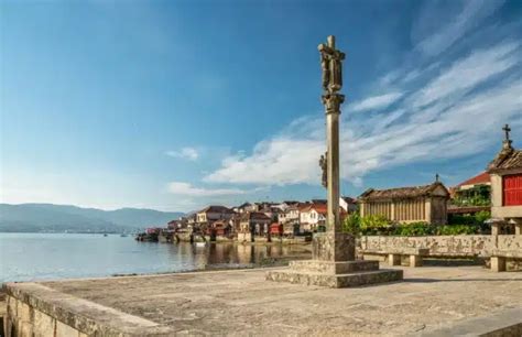 Pueblos más bonitos de Galicia Dos Mochilas en Ruta