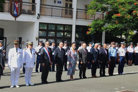 Une Matin E Pour Rendre Hommage Aux Gendarmes Morts Pour La France La