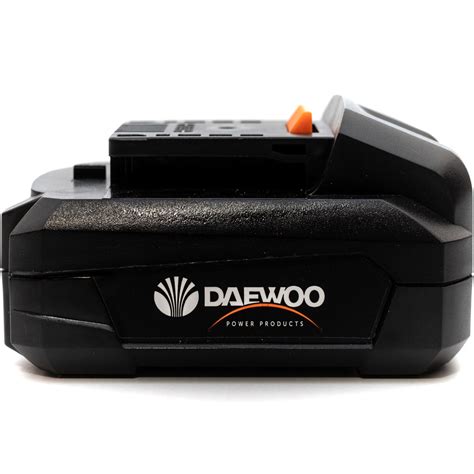 Daewoo U Force 18v 4 X 2 0ah Lithium Ion Batteries With Charger Wilko