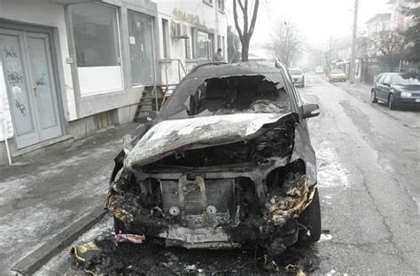 Аптула от Айтос запалил мерцедеса на ул.Георги Кондолов