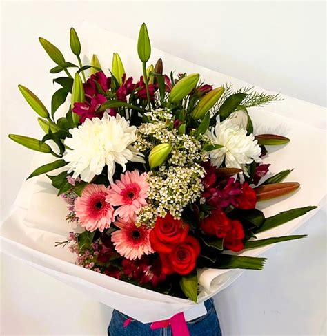 Bouquet In Red Pink And White Blossoms Of Tweed Banora Florist