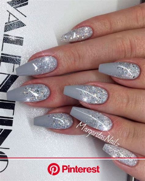 31 Stunning Gray Glitter Nail Designs