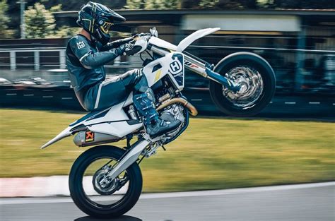 La Nueva Husqvarna Fs Ya Est Disponible Super Moto