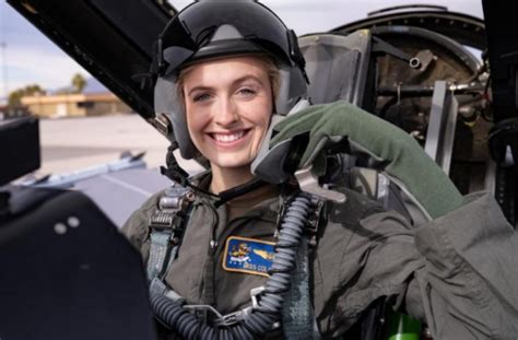 Who Is Madison Marsh? US Air Force Pilot Training to be Top Gun Is Also the First Active-Duty ...