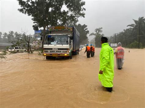 Thailand Floods Affect 100000 In Southern Provinces Floodlist