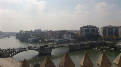 Puente De San Telmo Sevilla Irene Borrueco Flickr