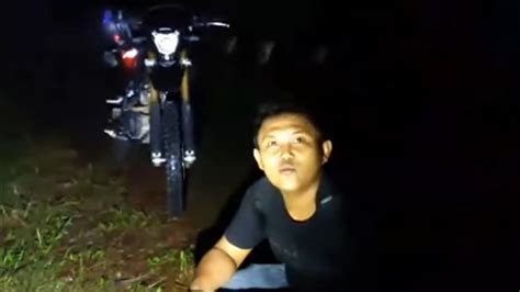 Taufik Nf Kacau Malam Ini Di Hutan Pemuda Misterius Youtube