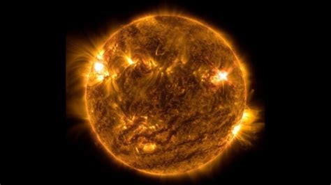 NASA Solar Dynamics Observatory captures a fierce solar flare eruption shot towards Earth | Tech ...