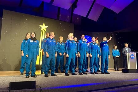 UAE astronauts graduate from NASA training programme - SatellitePro ME