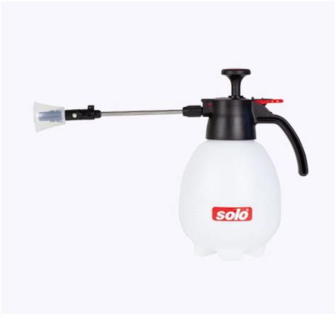 2 Litre Hand Held Sprayer 402 Solo Sprayers