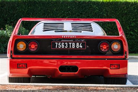 2048x1360 Ferrari F40 Supercars Red Car Wallpaper Coolwallpapers Me