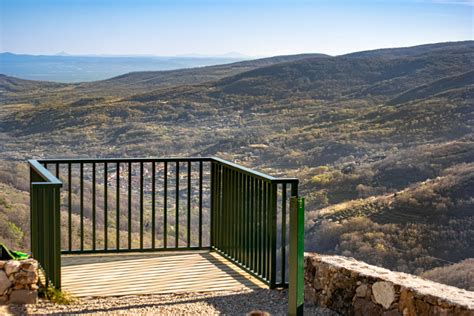 Ruta Al Mirador De La Serrana En La Sierra Turismo De Garganta La Olla