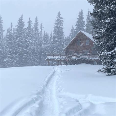 1025 Best Cabin In The Woods Images On Pholder Cozy Places Cabin Porn And Abandoned Porn