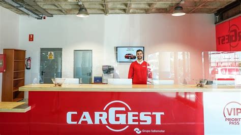 Alquiler de Coches en el Aeropuerto de Málaga CarGest YouTube