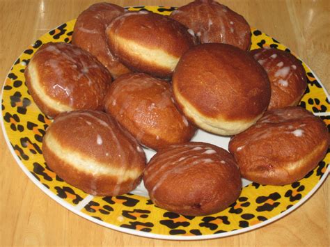 Pączki bez jajek i mleka przepis PrzyslijPrzepis pl