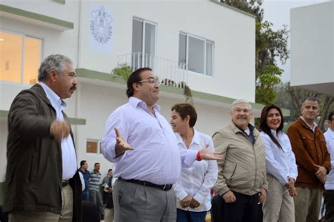 Voz Plural El Otro CafÉ PolÍtico Con Edificio Inaugurado Por Javier