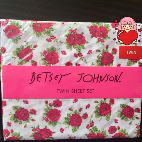 Betsey Johnson Bedding Betsey Johnson Pink Flowers Forever Twin