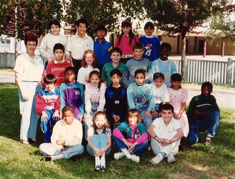 Photo De Classe Classe De Cm De Ecole Paul Vaillant Couturier