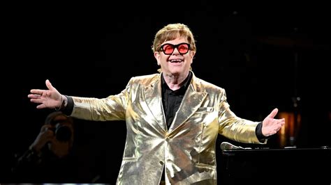 Elton John Se Convierte En Un Artista Egot Al Ganar Su Primer Emmy