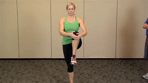 Dynamic Warmup Exercises How To Perform Knee To Chest Stretch Youtube