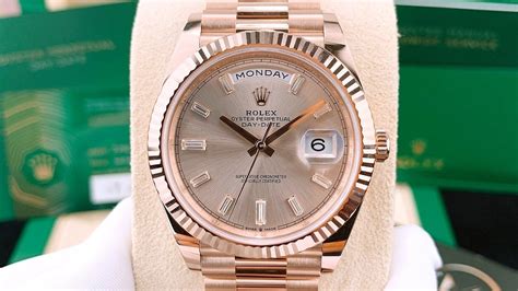 Dành Cho Chủ Tịch Rolex Day Date 40mm Everose Gold Ref 228235 0004