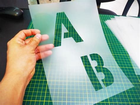 Molde Stencil Letras Alfabeto 10cm P Pinturas E Aerografias