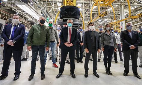 Volkswagen Group Argentina Recibi Al Presidente De La Naci N Y Al