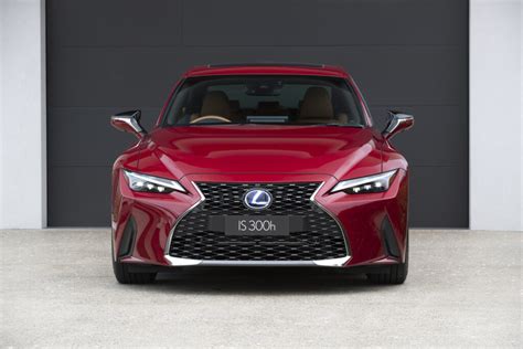 Lexus IS 300h Review Hybrid Sedan Tested EV Central